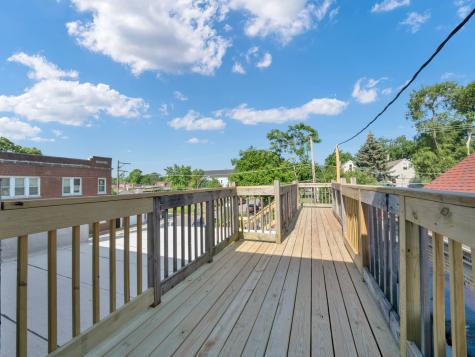 5242 South Damen Avenue Chicago IL 60609