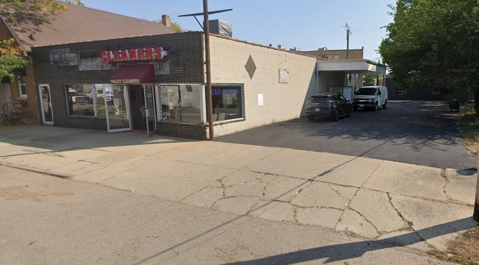 957 Victoria Street Antioch IL 60002