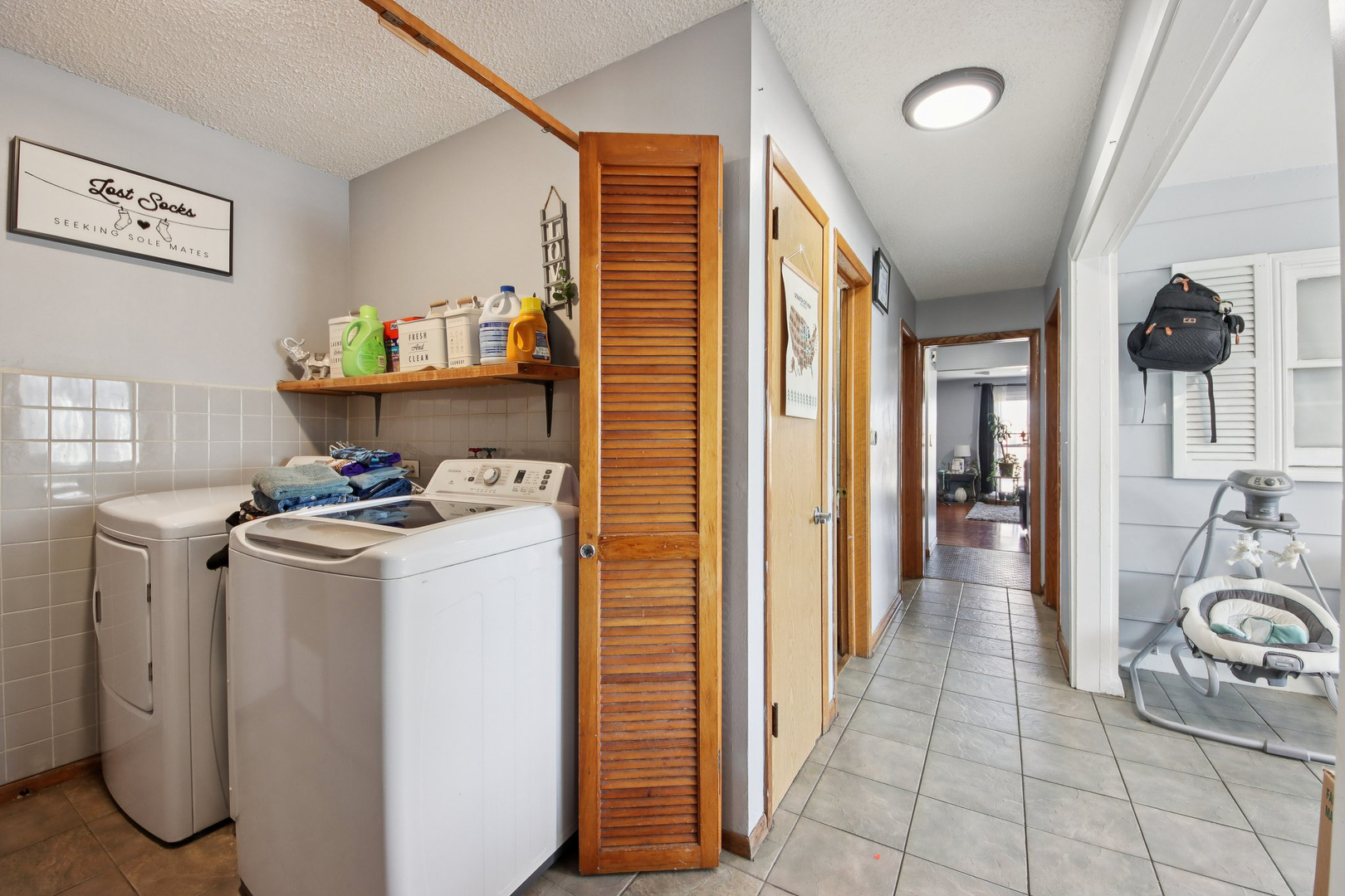 5037 West Diversey Avenue Chicago IL 60639