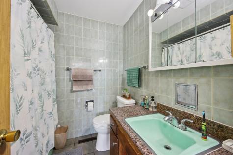 5037 West Diversey Avenue Chicago IL 60639