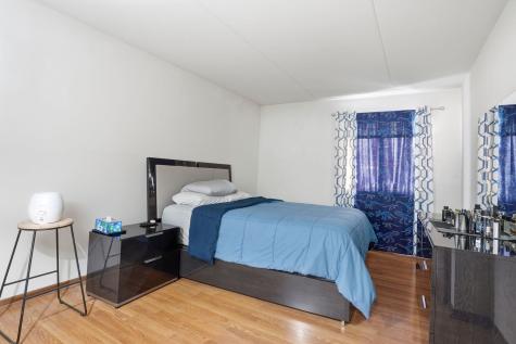 8713 West Ballard Road Des Plaines IL 60016