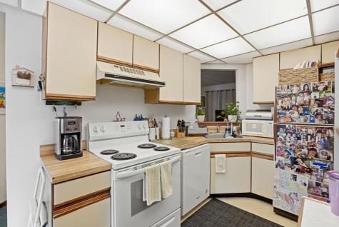 8713 West Ballard Road Des Plaines IL 60016