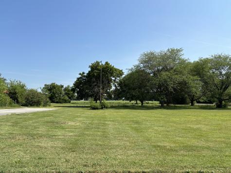 1240 N Market Street Paxton IL 60957