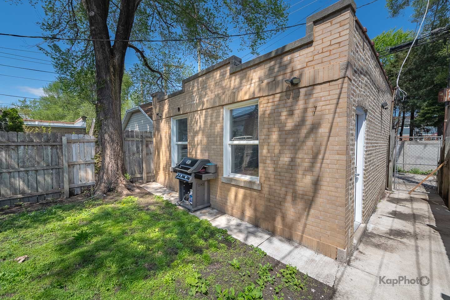 5959 North Elston Avenue Chicago IL 60646