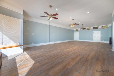 5959 North Elston Avenue Chicago IL 60646