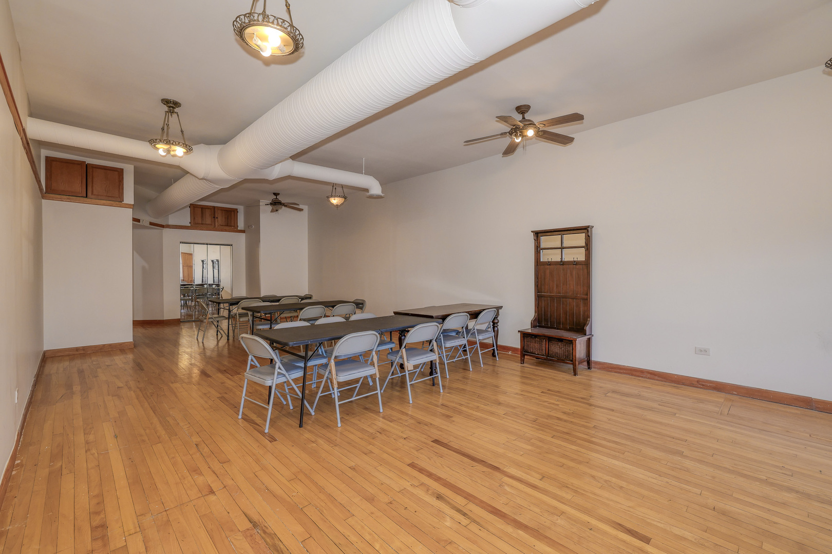 60 South Broadway Avenue Aurora IL 60505