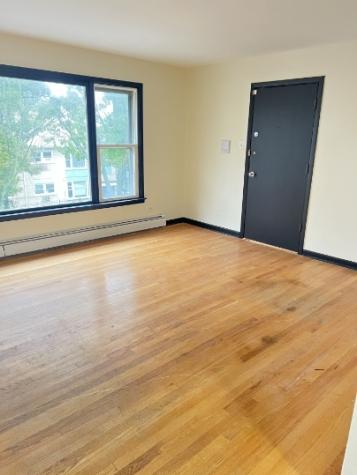 8923 South Cottage Grove Avenue Chicago IL 60619