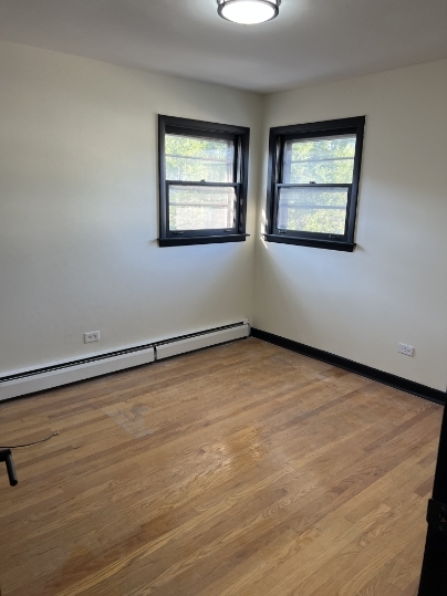 8923 South Cottage Grove Avenue Chicago IL 60619