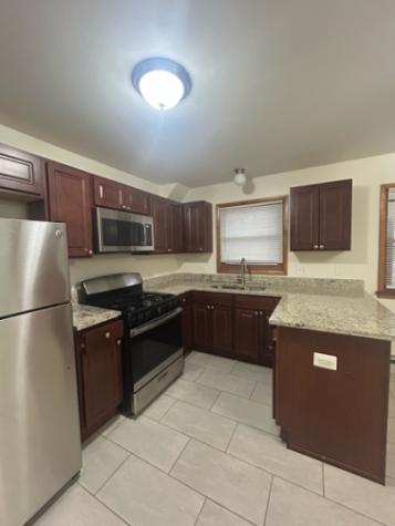 8923 South Cottage Grove Avenue Chicago IL 60619