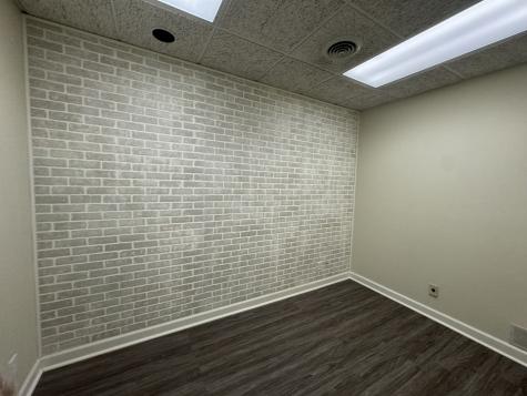 1112 East Railroad Street Sandwich IL 60548