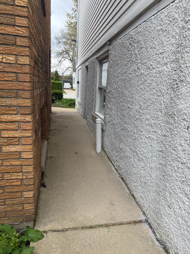 23913 West Lockport Street Plainfield IL 60544