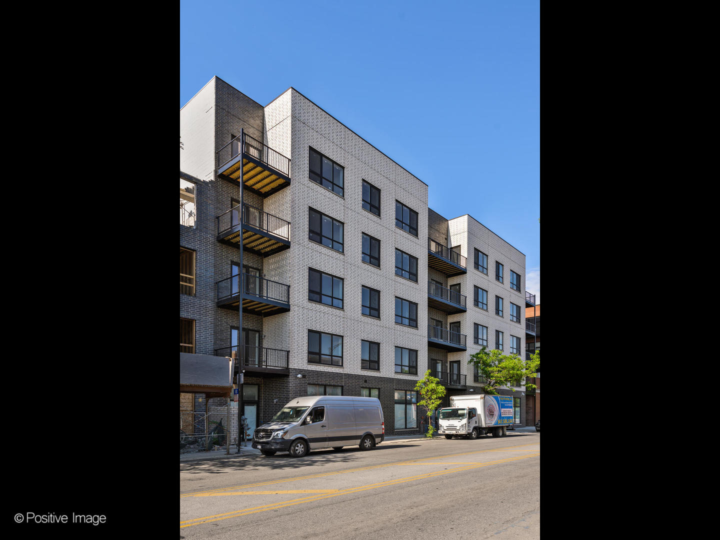 2139 West Madison Street Chicago IL 60612