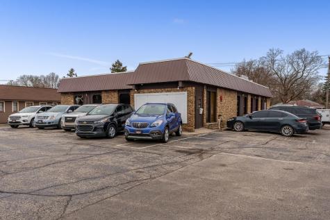 4722 North 2nd Street Loves Park IL 61111