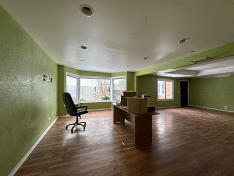 1717 Howard Street Evanston IL 60202