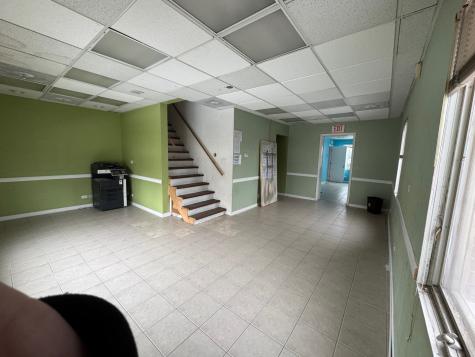 1717 Howard Street Evanston IL 60202