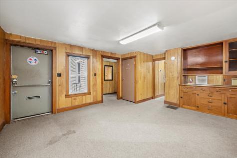 412 Hankes Avenue Aurora IL 60505