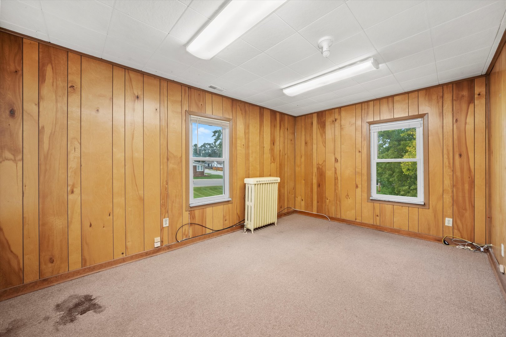412 Hankes Avenue Aurora IL 60505