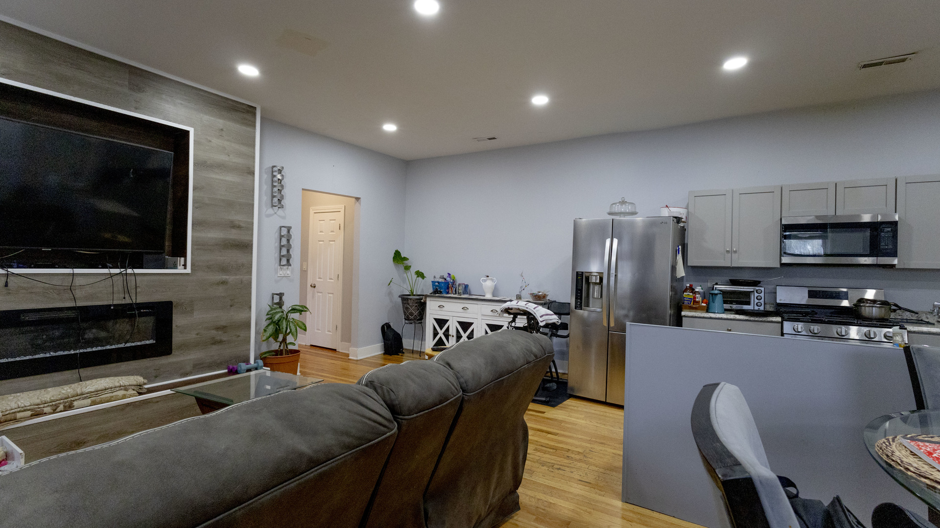 3612 West Roosevelt Road Chicago IL 60624