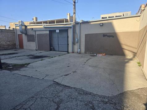 4411 North Kedzie Avenue Chicago IL 60625