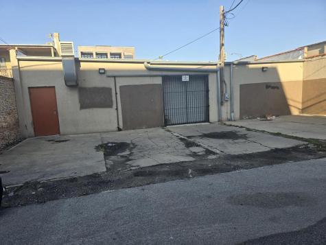 4411 North Kedzie Avenue Chicago IL 60625