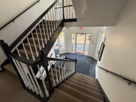 655 Rockland Road Lake Bluff IL 60044