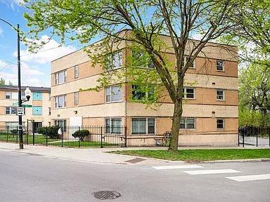 7800 South Exchange Avenue Chicago IL 60649
