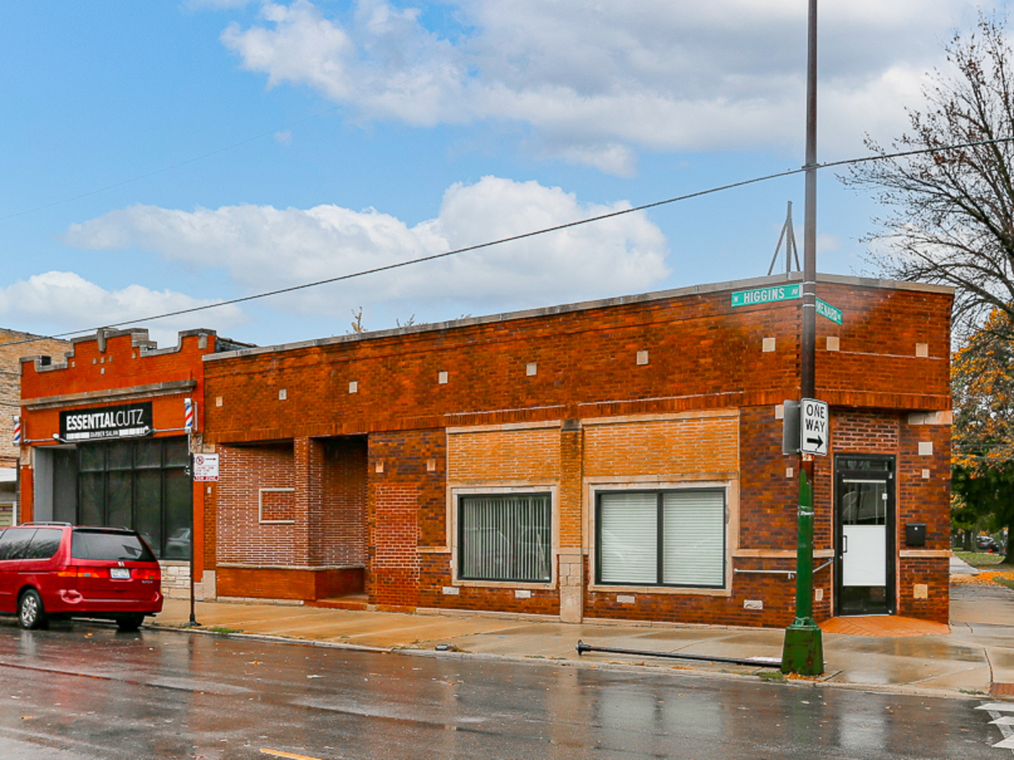 5802 West Higgins Avenue Chicago IL 60630