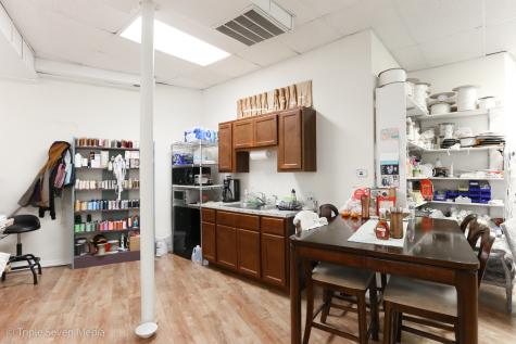 5802 West Higgins Avenue Chicago IL 60630