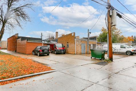 5802 West Higgins Avenue Chicago IL 60630