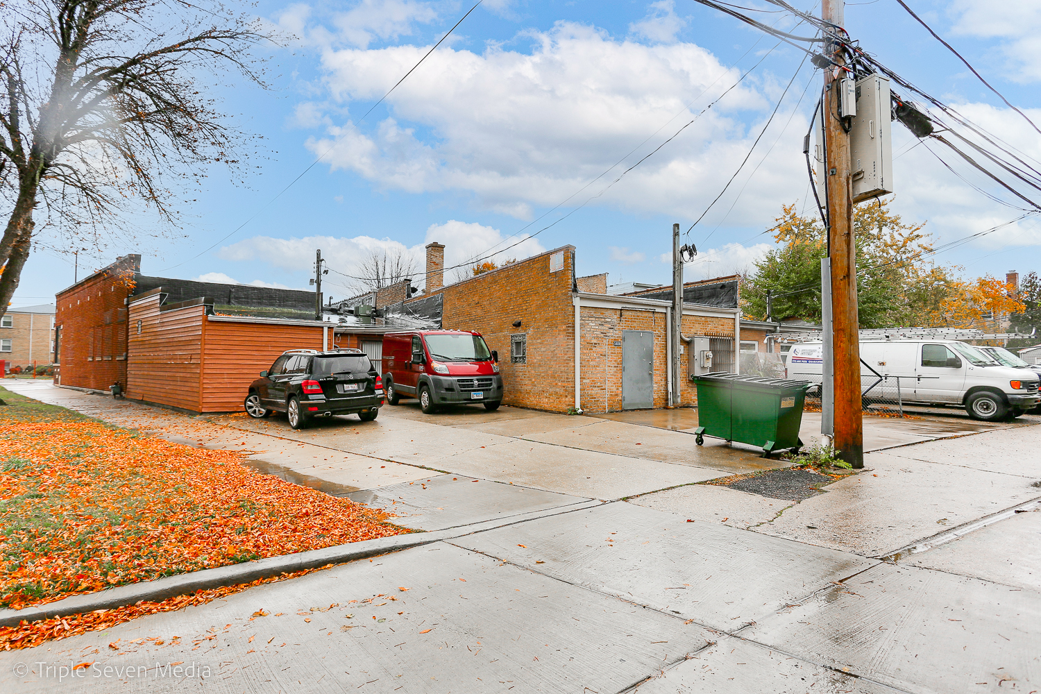 5802 West Higgins Avenue Chicago IL 60630