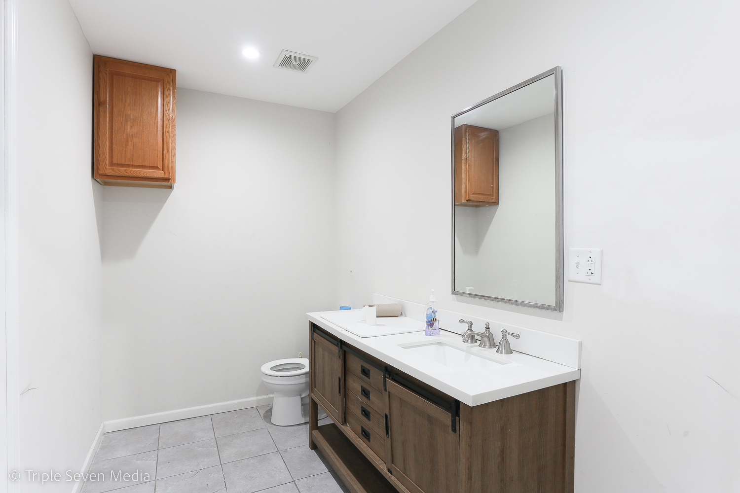 5802 West Higgins Avenue Chicago IL 60630