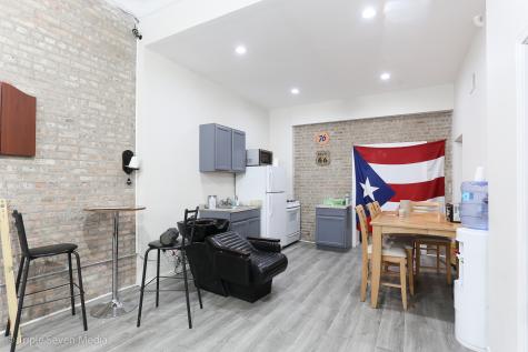 5802 West Higgins Avenue Chicago IL 60630