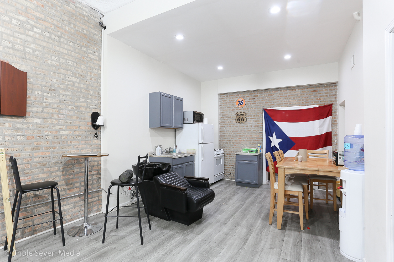 5802 West Higgins Avenue Chicago IL 60630