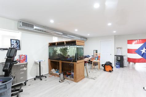 5802 West Higgins Avenue Chicago IL 60630