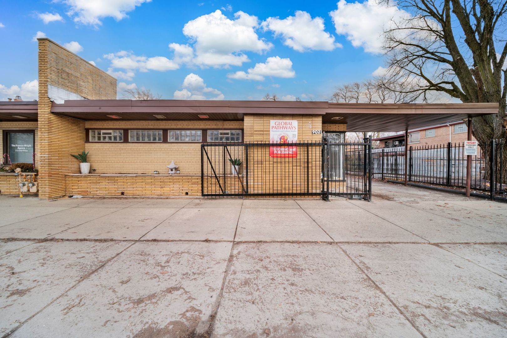 9021 South Western Avenue Chicago IL 60620