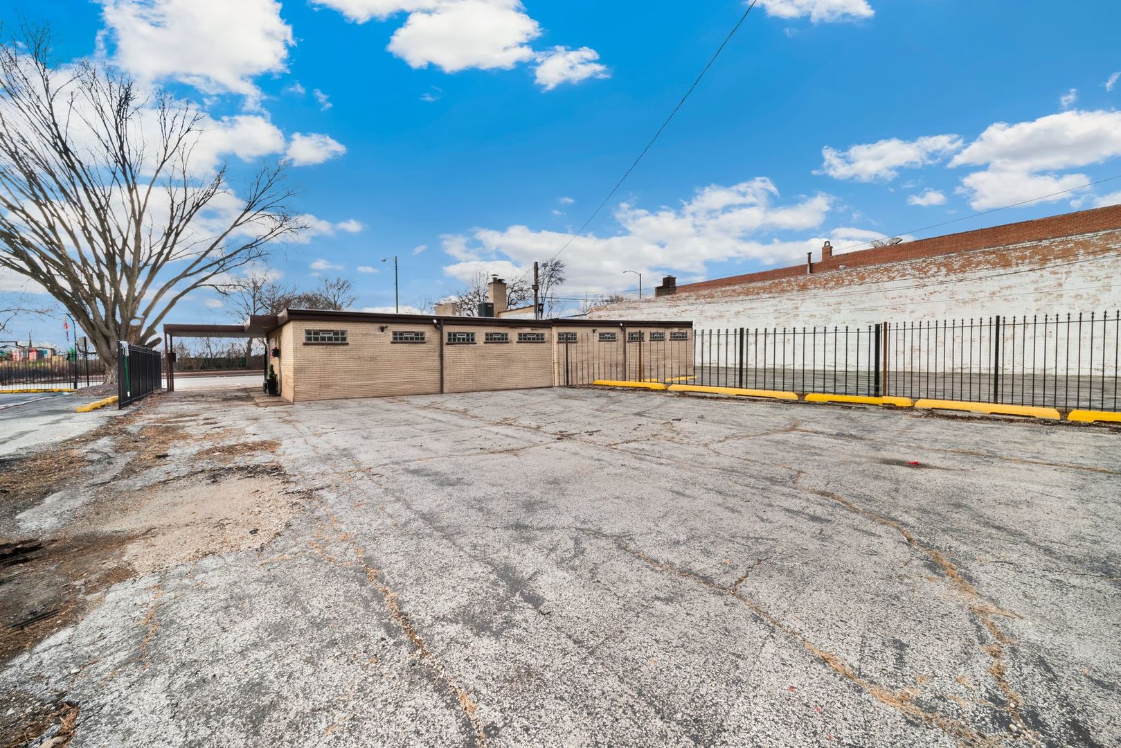 9021 South Western Avenue Chicago IL 60620