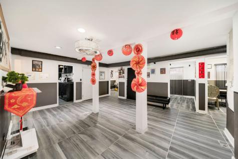 9021 South Western Avenue Chicago IL 60620