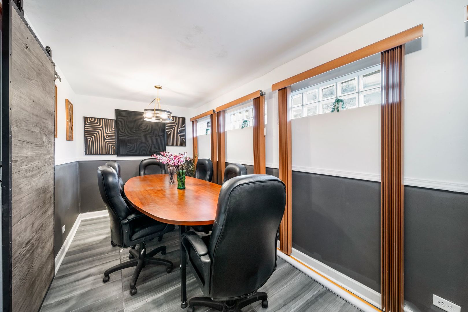 9021 South Western Avenue Chicago IL 60620