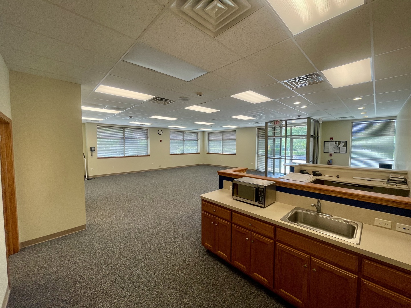 2418 West Indian Trail Road Aurora IL 60506