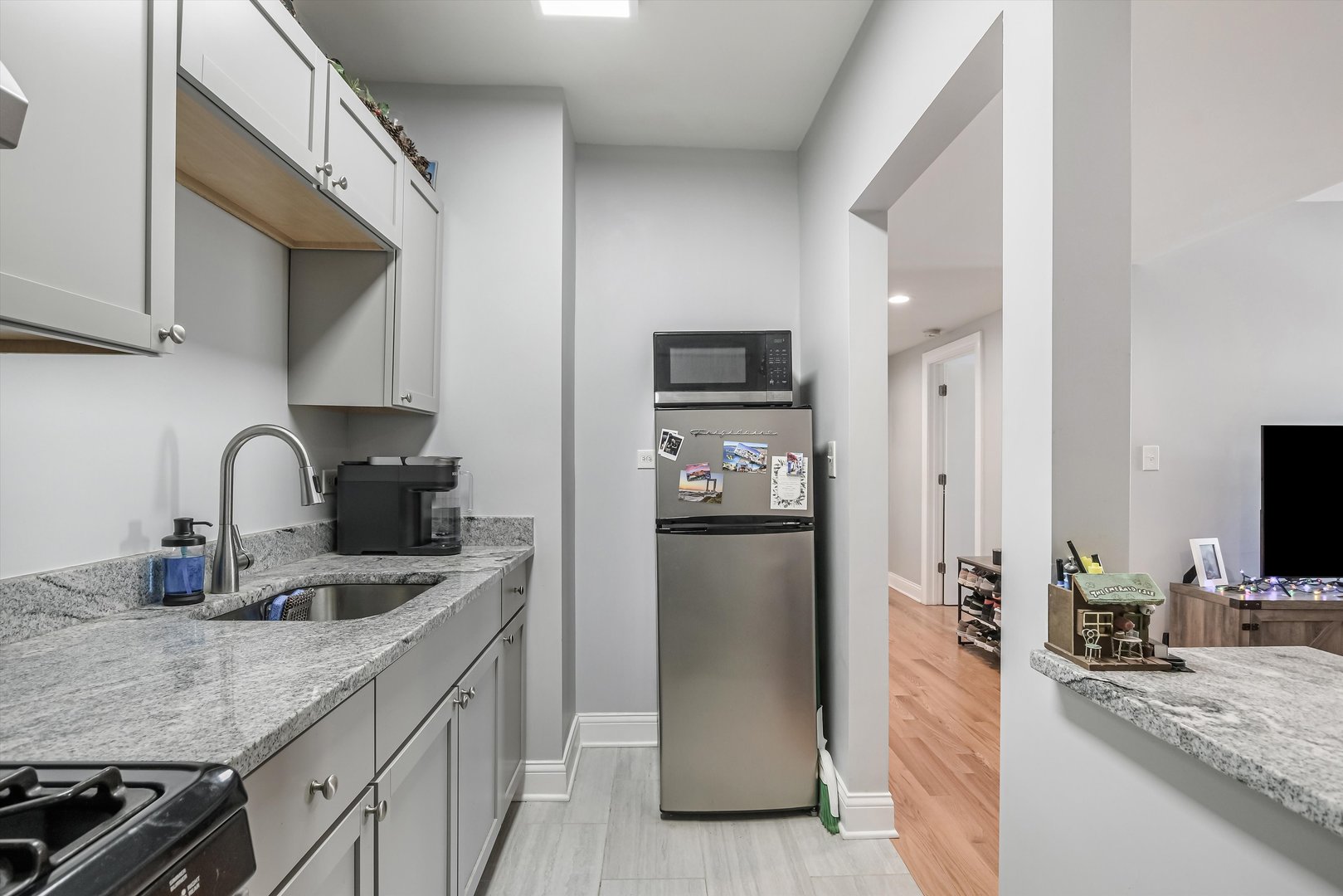 5481 North Northwest Highway Chicago IL 60630
