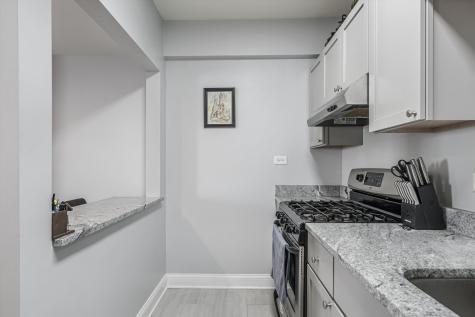 5481 North Northwest Highway Chicago IL 60630