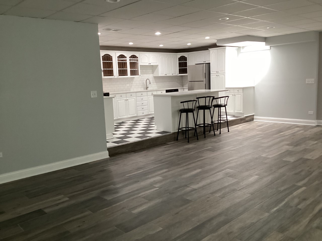 5481 North Northwest Highway Chicago IL 60630