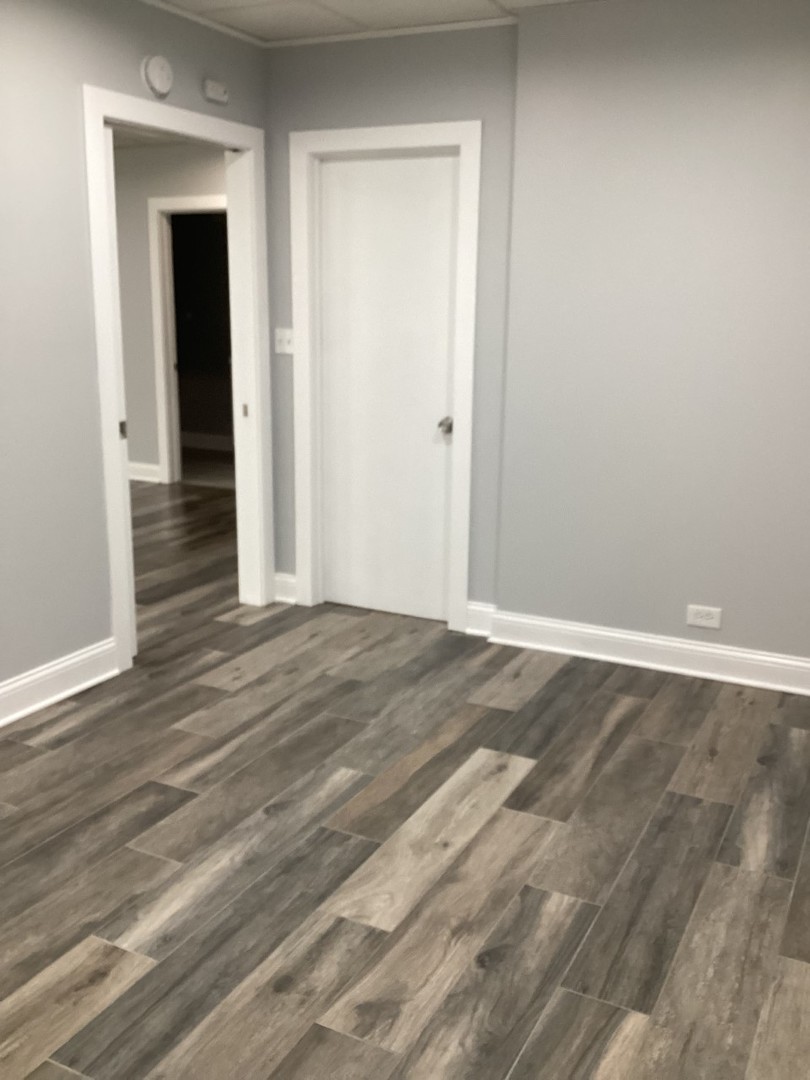 5481 North Northwest Highway Chicago IL 60630
