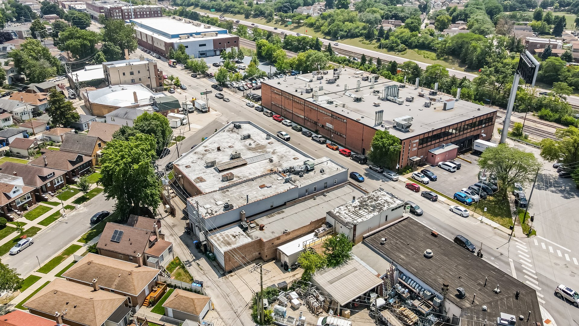 5481 North Northwest Highway Chicago IL 60630