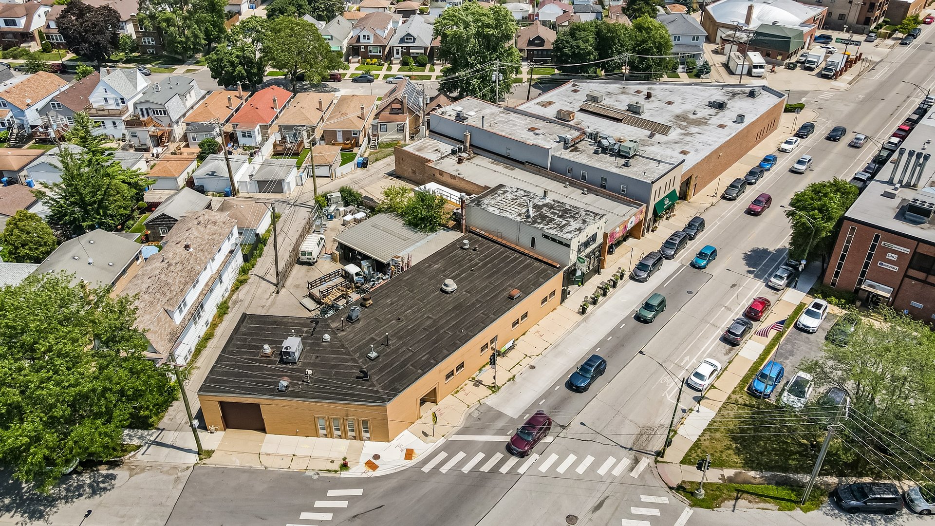5481 North Northwest Highway Chicago IL 60630