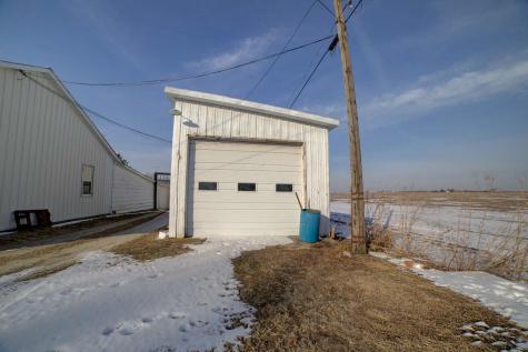7429 East Chinquy St. Anne IL 60964