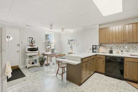 1702 South Dixie Highway Crete IL 60417