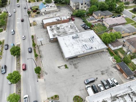 3921 West Touhy Avenue Lincolnwood IL 60712