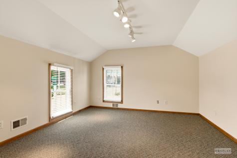 101 & 109 West Church Street Sandwich IL 60548