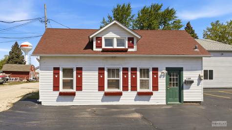 101 & 109 West Church Street Sandwich IL 60548